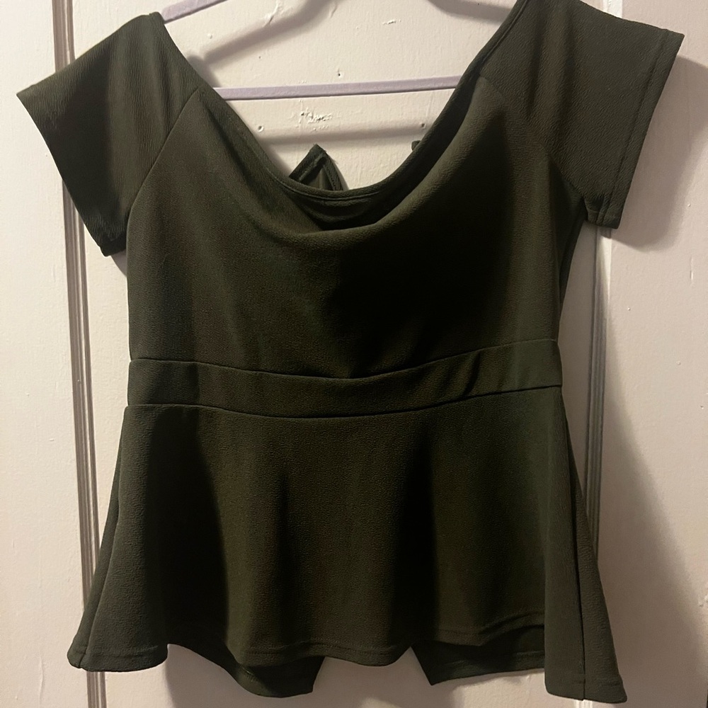 Dressfo Square Neck Top - Picture 3 of 4